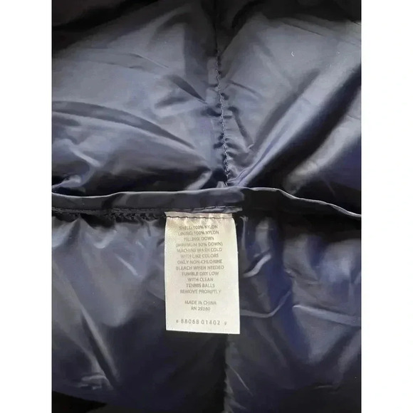 Dip Women’s Navy Blue Puffer Vest Size M - Picture 8 of 8